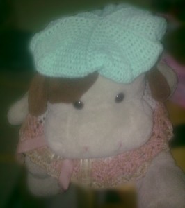 Momoink wearing beret